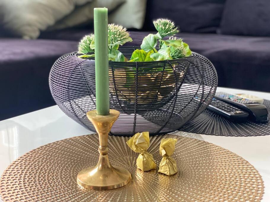 Lovely 1-Bedroom Apartament With Free Parking Sofia Ngoại thất bức ảnh